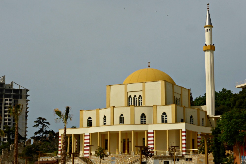 Photo Walk Around Durres, Albania - Madhe Mosque