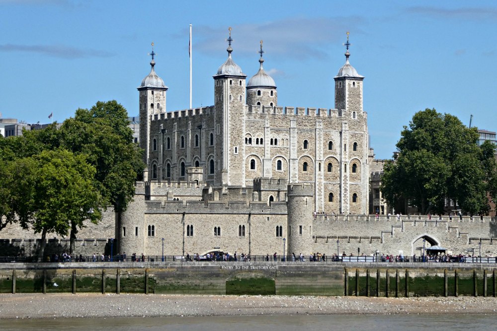 how long to visit london tower