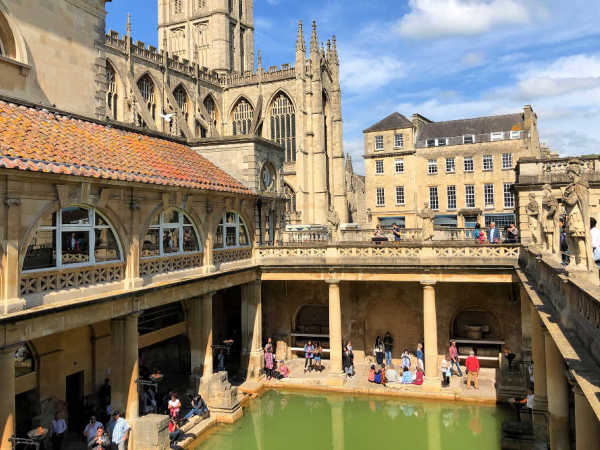 Guide to Visiting The Roman Baths Thumbnail Image