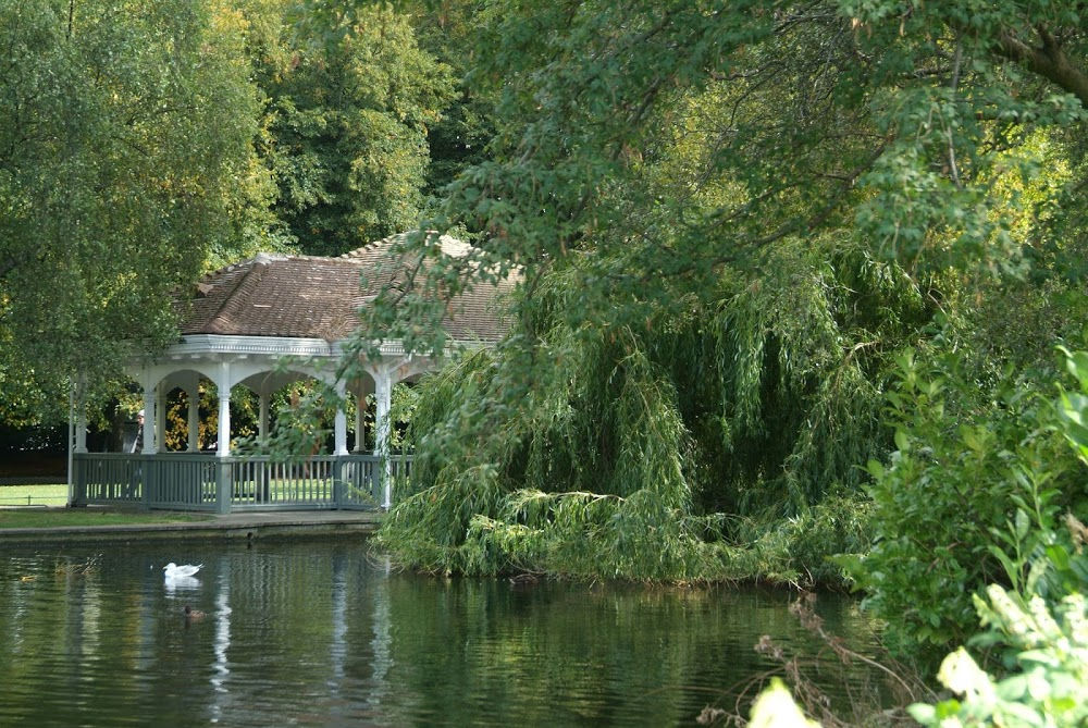 Things to Do in Dublin - St. Stephens Green