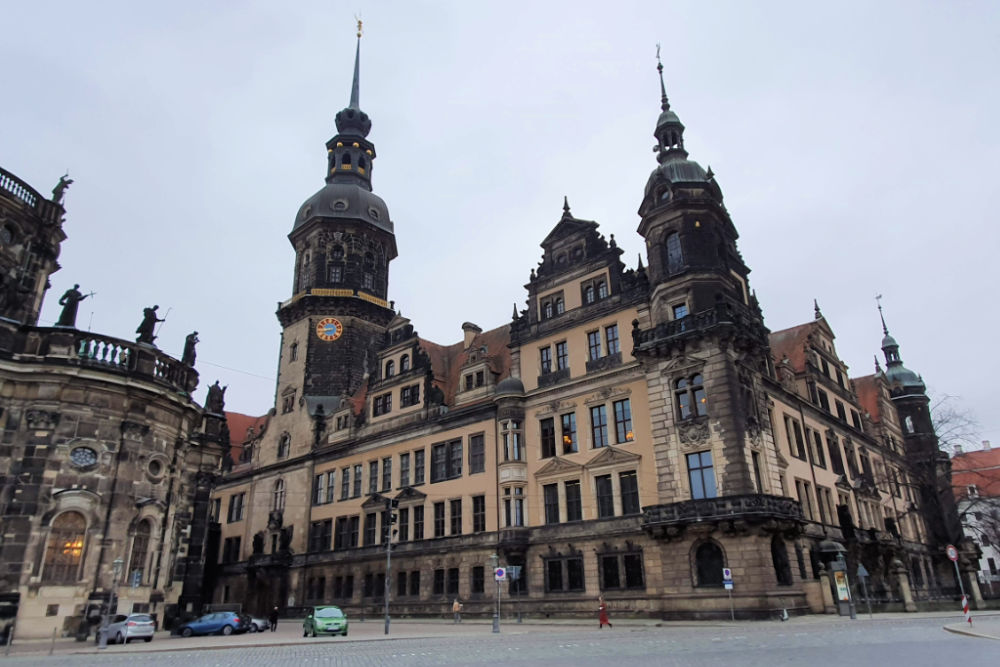 Castles to Visit in Germany - Dresden Castle (RJ On Tour)