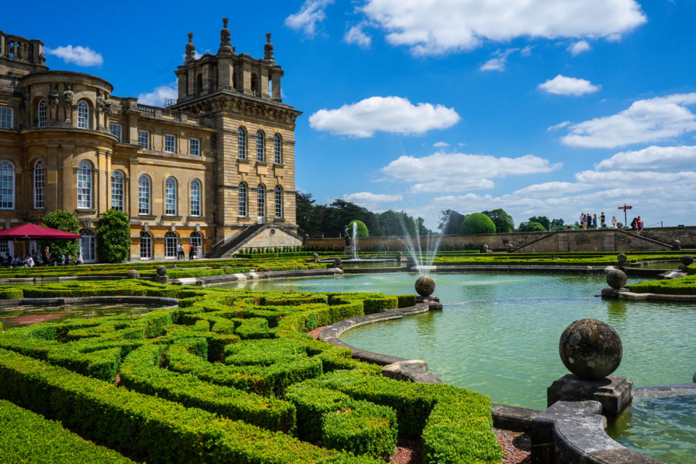 UNESCO World Heritage Sites in England - Blenheim Palace (The World in My Pocket)